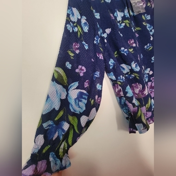 Isaac  Mizrahi Top - Picture 5 of 5